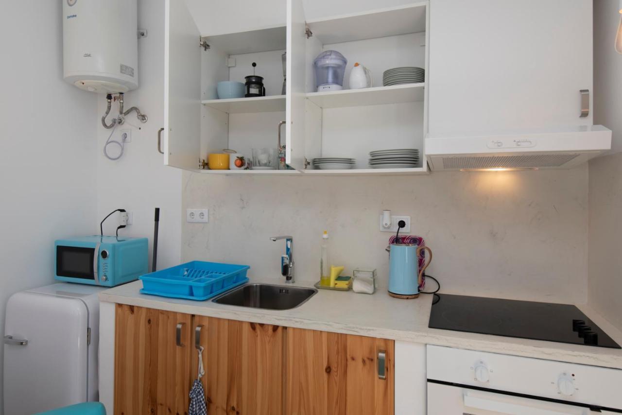 Sunny Studio Parede Bagian luar foto